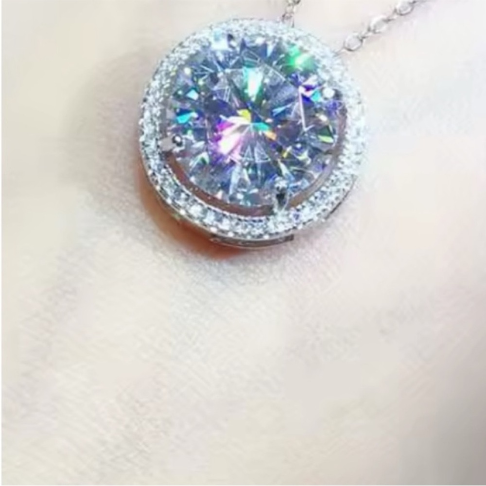 14k 3ct Solitaire Pendant - Picture 5 of 15